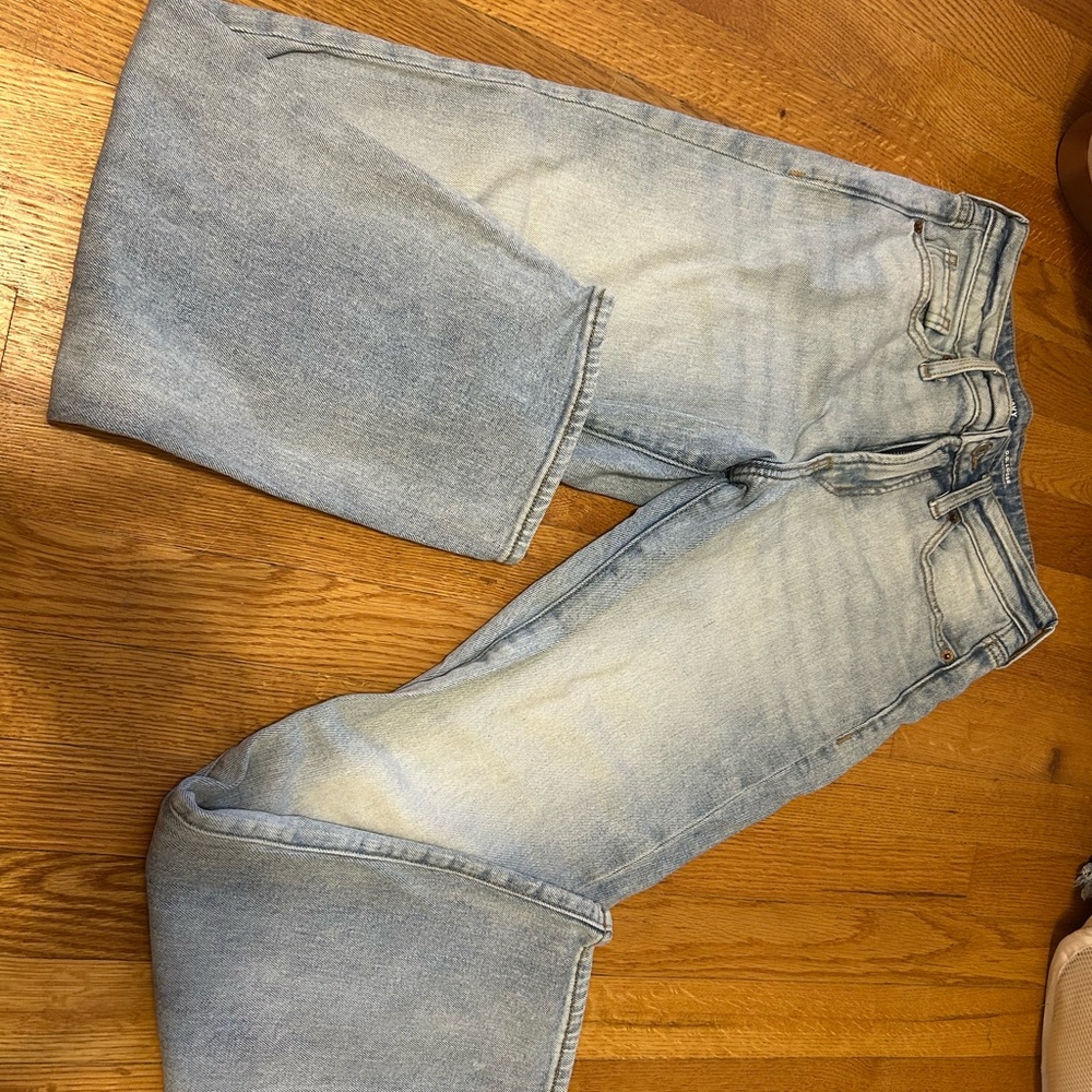 Old Navy Light Blue Straight Leg Jeans